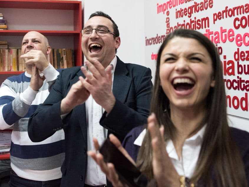 Gabriel Nasra (în mijloc) este liderul interimar al PSD Cluj și va fi deputat de luna viitoare. Foto: Raul Ștef