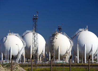 Studiu: tragerea de timp a Comisiei Europene întârzie curățarea Europei de cele mai nocive substanțe regăsite inclusiv în apa și alimentele noastre