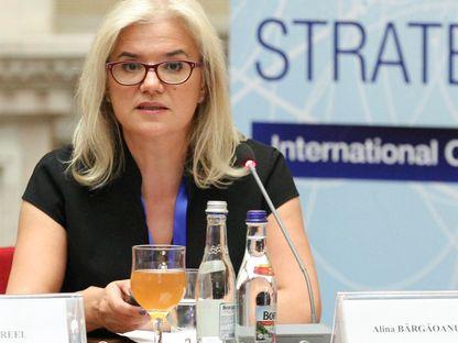 Expertul român din Grupul UE de combatere a știrilor false: Ar fi curajos un pachet de educație media