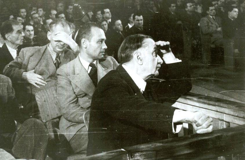 Iuliu Maniu, la proces. Foto: Fototeca online a comunismului românesc