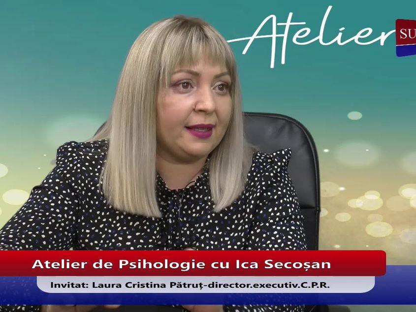 Laura Pătruț este președinta Comisiei muncii și membră în Comitetul Director al Colegiului Psihologilor din România. Sursă: Youtube