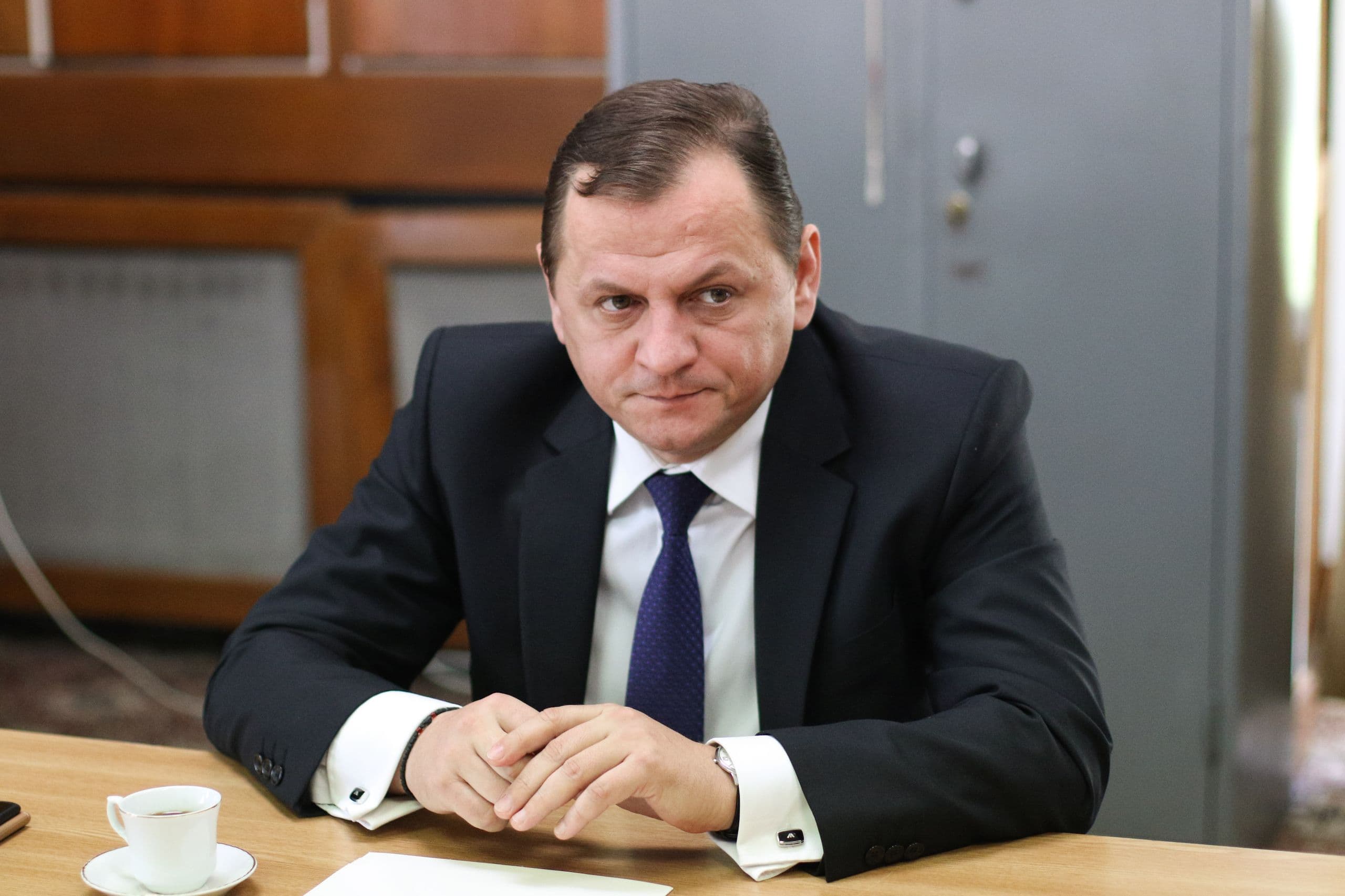 Gabriel Vlase la audierile din iulie 2018, după ce a fost nominalizat de președintele Klaus Iohannis ca șef al Serviciului de Informații Externe. Vlase ocupă funcția de 6 ani și 3 luni, fiind cel mai longeviv director din istoria instituției. FOTO: GEORGE CĂLIN / INQUAM PHOTOS