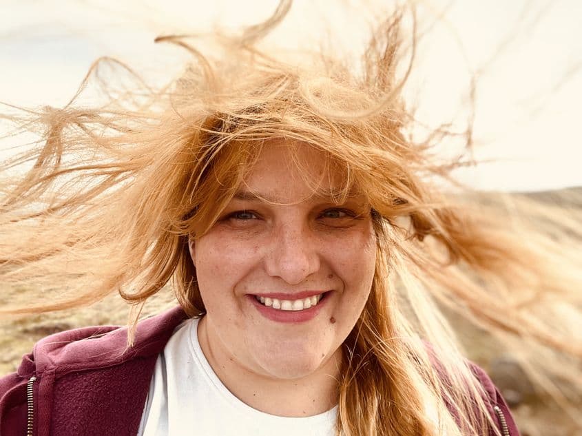 Anna Hints, regizoarea documentarului, și-a dorit să aducă experiența tradiției saunei cu fum pe marele ecran. Foto: arhiva personală