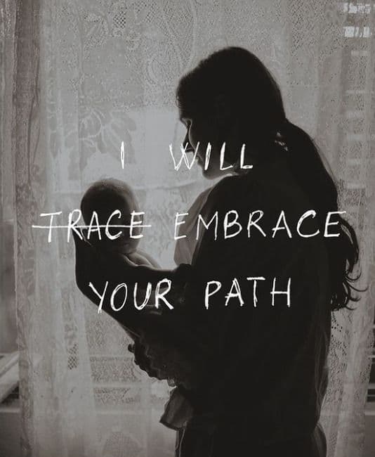 Instantaneu din proiectul fotografic despre depresia postpartum al fotografei Felicia Simion