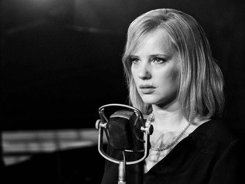 "Cold War" este unul dintre filmele preferate de respondenţii noştri. În imagine, actriţa din rolul principal, Joanna Kulig.