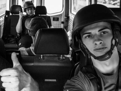 Printre ruine, drumuri și cadavre minate: Mykola, salvatorul de 19 ani din linia întâi a războiului din Ucraina