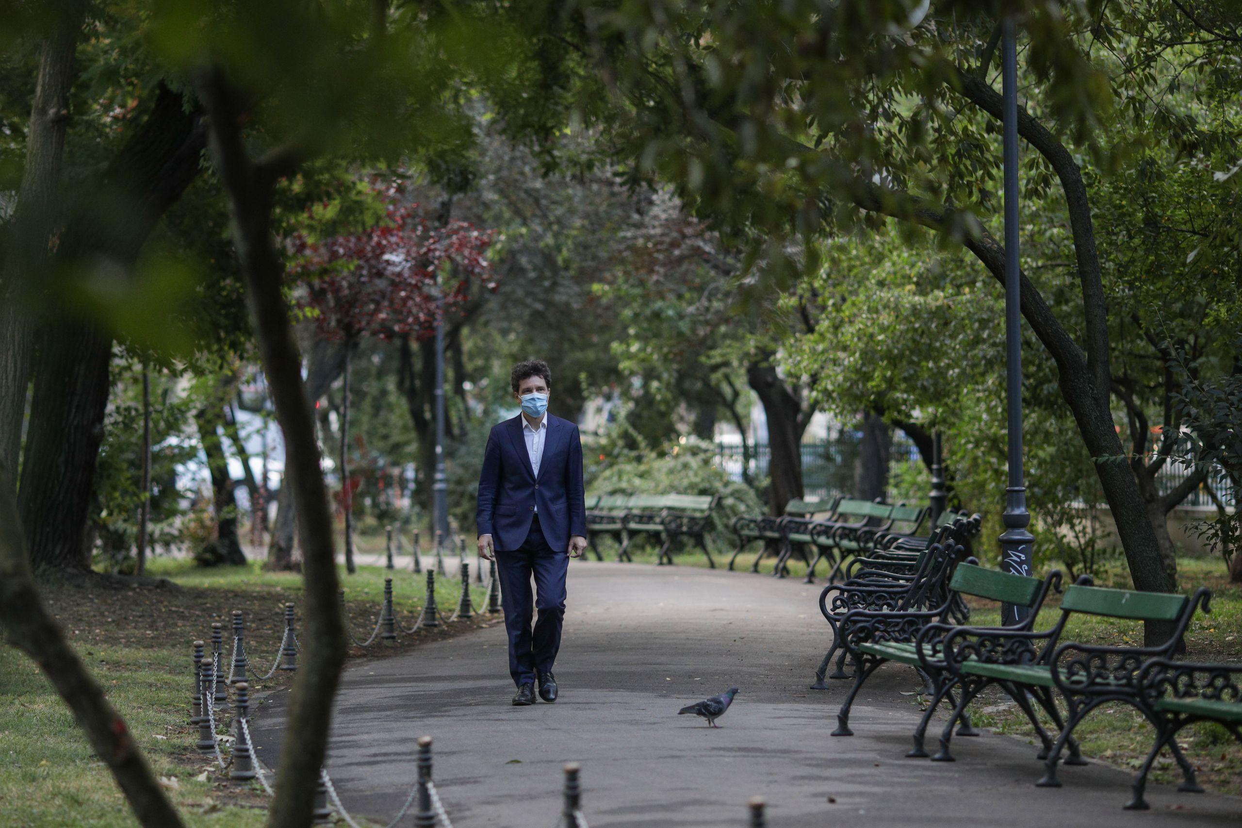 Eveniment de presă organizat la începerea unei campanii de curățenie și igienizare a parcului Cișmigiu, în București, 30 august 2021. Inquam Photos / Octav Ganea