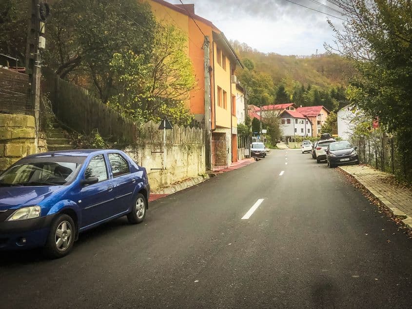Strada Katiei din Băile Olănești. Foto: Andreea Soare