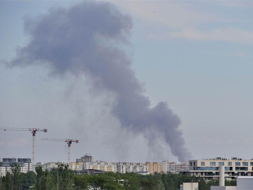 Arderea deșeurilor este una dintre principalele surse de poluare a aerului FOTO: Lucian Muntean