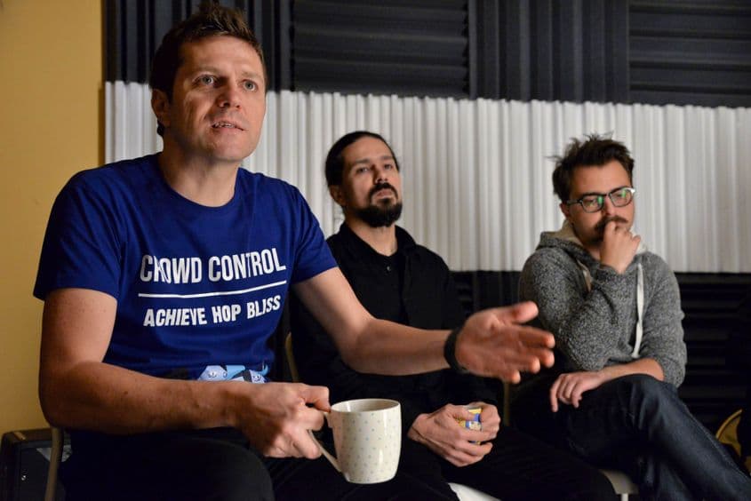 "Eu cred că în primul rând un artist trebuie să scrie și să reprezinte epoca și locul din care face parte." - Dan Byron. Foto: Lucian Muntean.