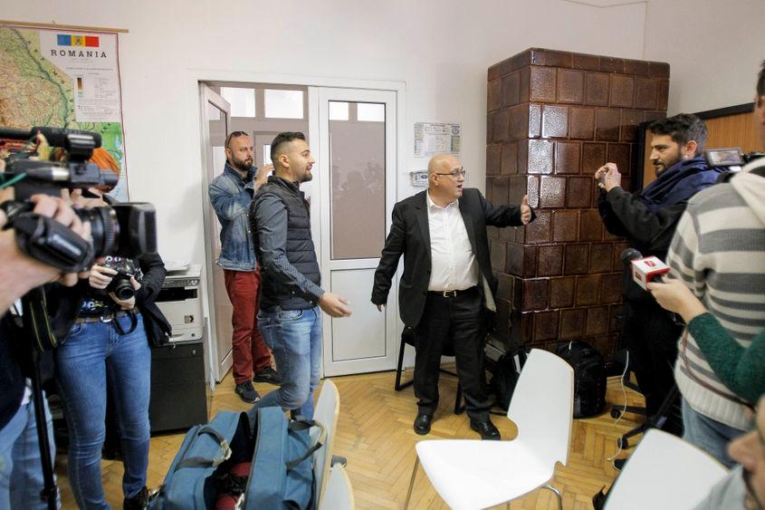Conferinţă extraordinară de presă privind revizuirea art. 48 (1) din Constituţia României organizată de Comitetul de Iniţiativă Cetăţenească, in Bucuresti, joi, 27 septembrie 2018. Inquam Photos / Adriana Neagoe