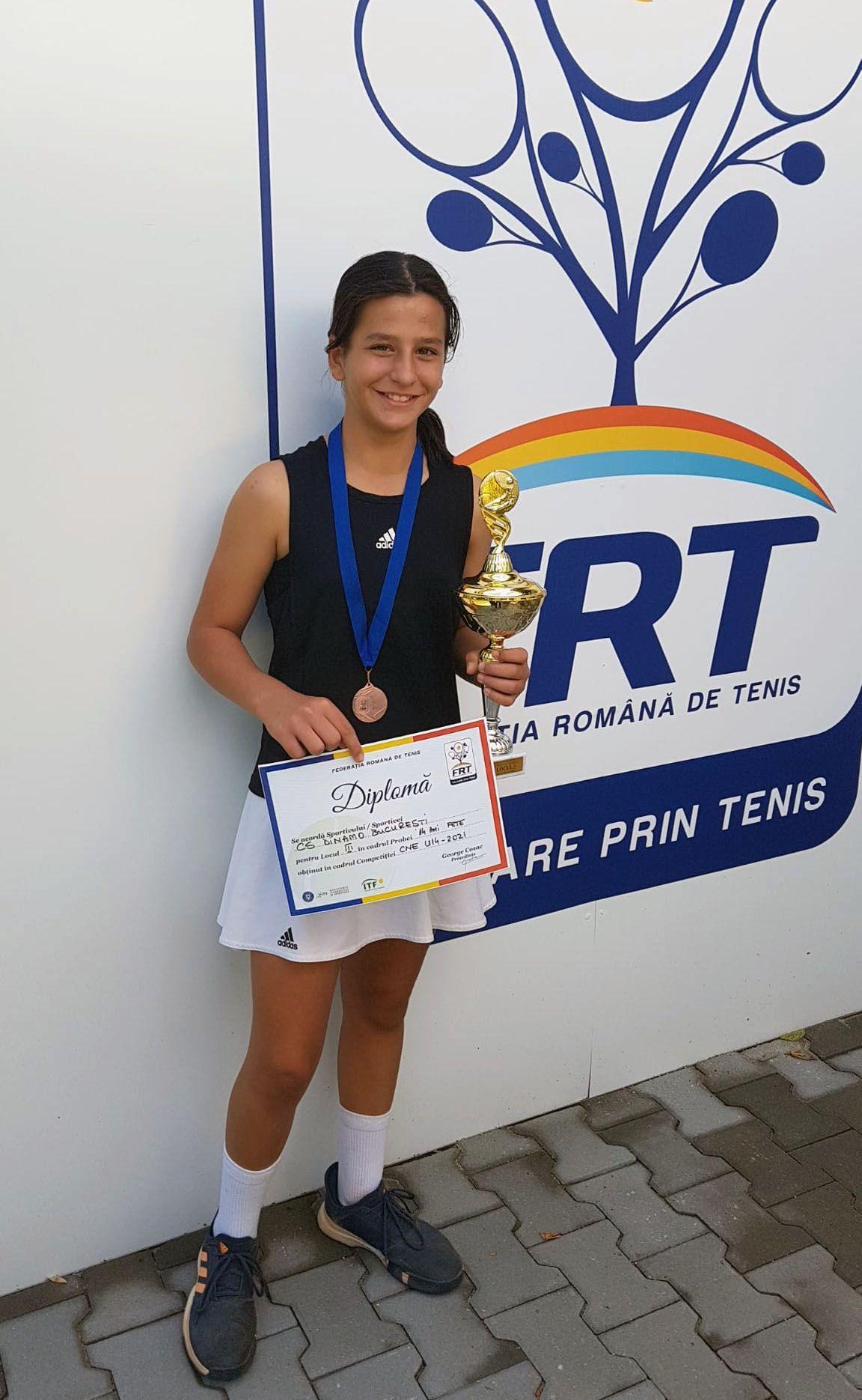 Sonia, la 12 ani, locul 3 la categoria 14 ani. Foto: <a target="_blank" href="https://www.instagram.com/sonia_b_9/" target="_blank" rel="noreferrer noopener">contul personal de Instagram</a>