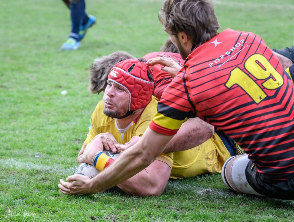 Van Heerden înscrie un eseu contra Belgiei. Foto: Daniel Nechita