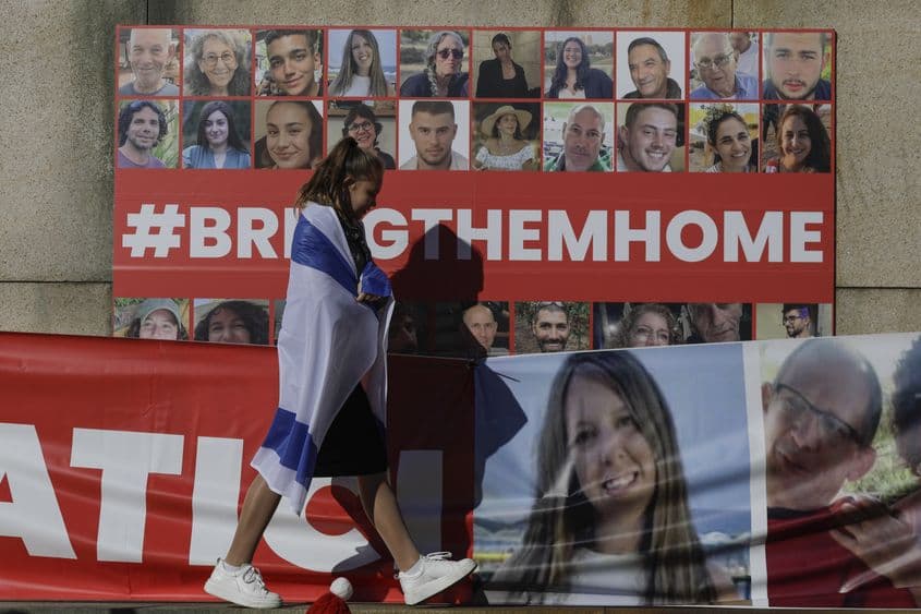 Mitingul „Solidari cu cetăţenii israelieni ţinuţi ostatici în fâşia Gaza” organizat de Ambasada Israelului în București, 12 noiembrie 2023. Foto: Inquam Photos / Octav Ganea