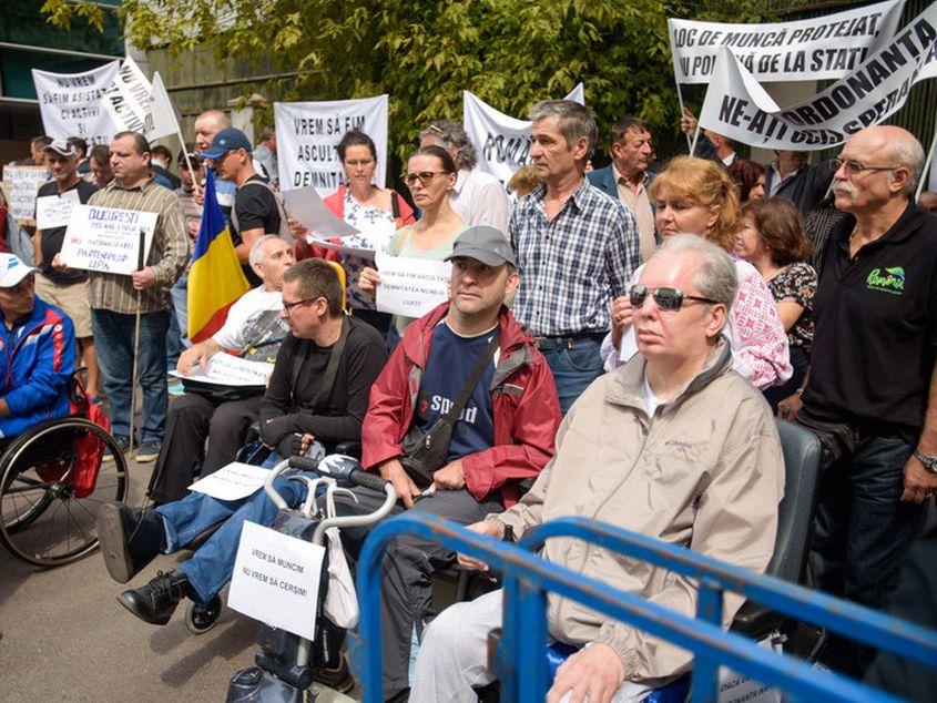 "Cu Ordonanța ați ucis speranța" au scandat, în 2016, persoanele cu dizabilități afectate de OUG 60/2017 FOTO Savu Mihu, EpochTimes România