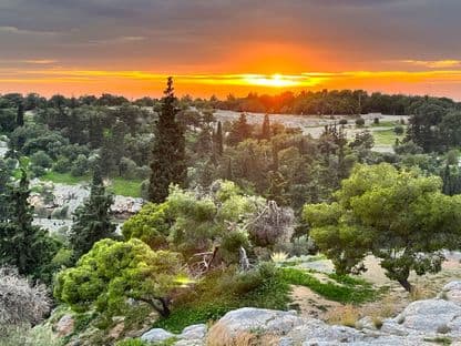 Atena: ce să faci când nu mai ești turist, ci ai devenit parte din acest oraș. Locuri secrete, ponturi și de ce să te ferești