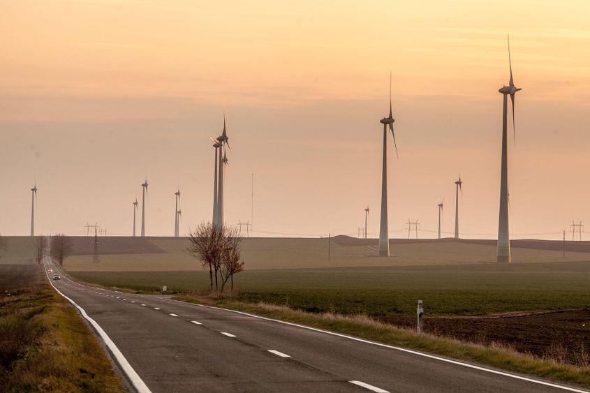 Energia regenerabilă este foarte bună, dar are nevoie de capacități de stocare Foto: Inquam Photos