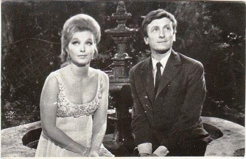 Imagine din coproducţia româno-franceză „Steaua fără nume”, cu Marina Vlady şi Claude Rich.