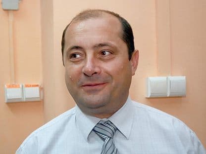 În ziua în care au murit 423 de oameni, un primar din Maramureș invită lumea să se trateze cu inhalații cu alcool. „Eeeeeh, pandemie! Pandemie îi cum vrem noi și când vrem noi să fie”