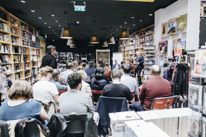 Dezbatere în comunitate pe tema parcărilor. Foto CIVICA