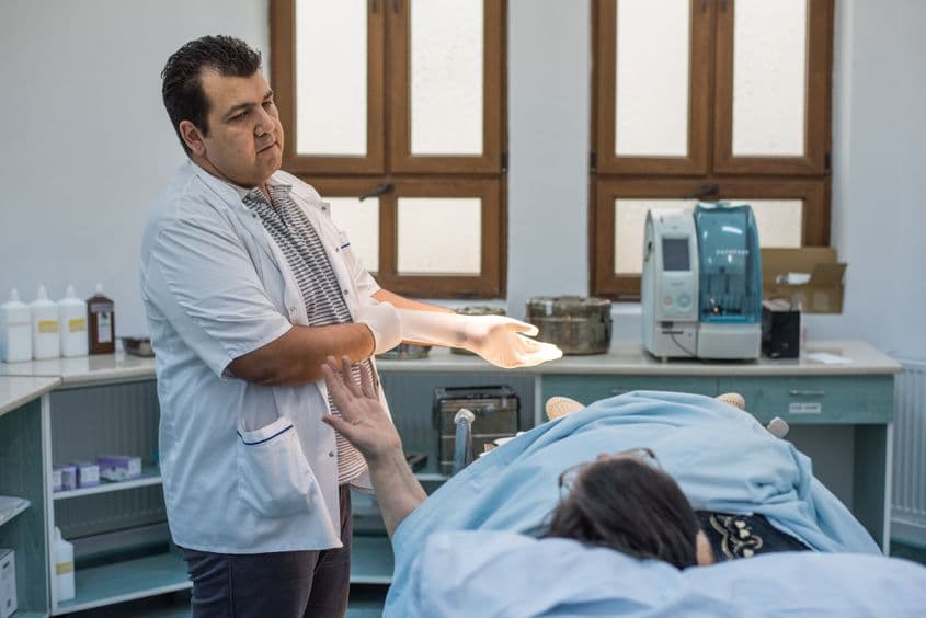 Doctorul Issa Al-Adwan a ales să muncească la un spital care are şanse de a se dezvolta.