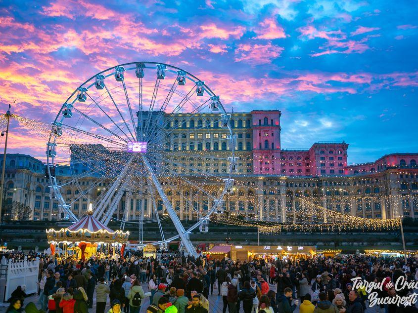 În acest weekend încep să se deschidă târgurile de Crăciun din Capitală. Foto: Facebook Târgul de Crăciun București
