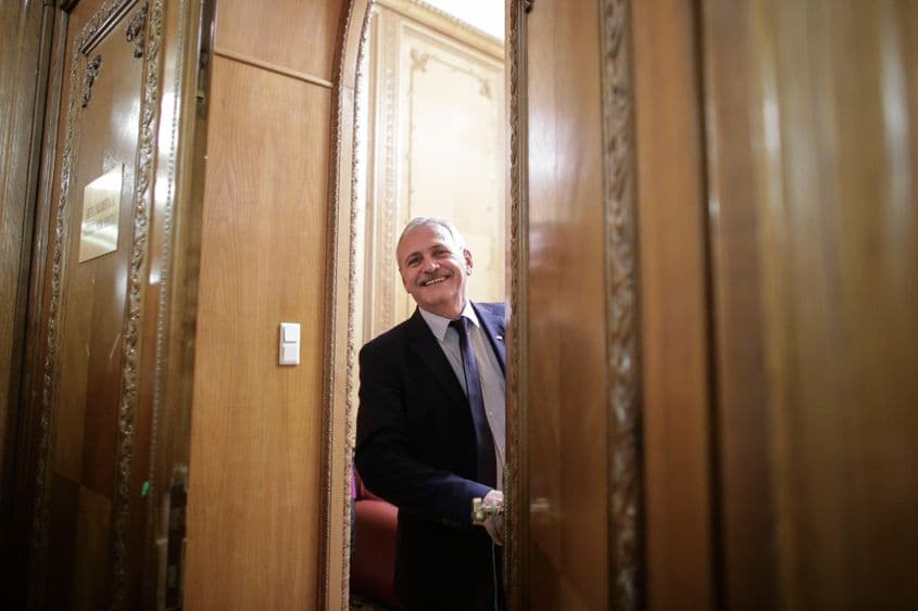 Liviu Dragnea, cu câteva momente înainte de a anunţa componenţa noului guvern. Foto: Octav Ganea / Inquam Photos