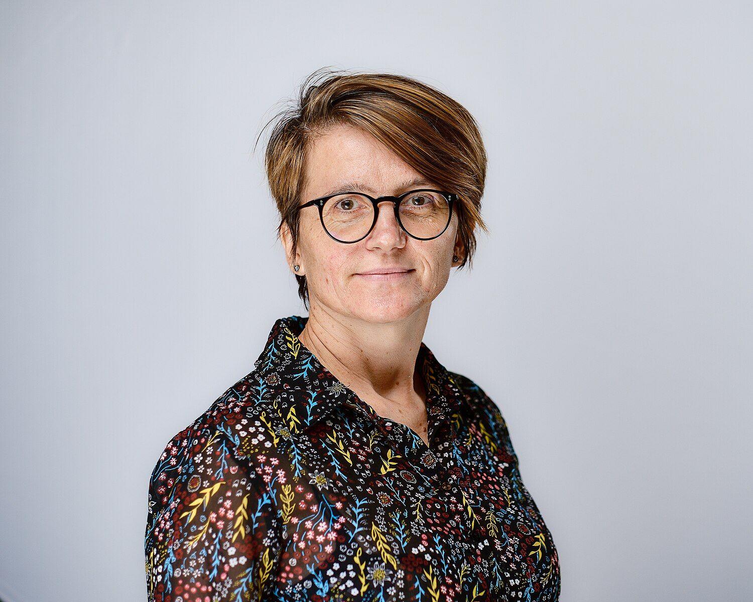 Claudia Șerbănuță, Educab