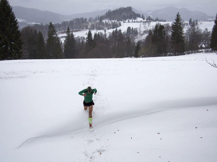 Tibi Uşeriu, antrenându-se pentru 6633 Arctic Ultra. Foto: Voicu Bojan