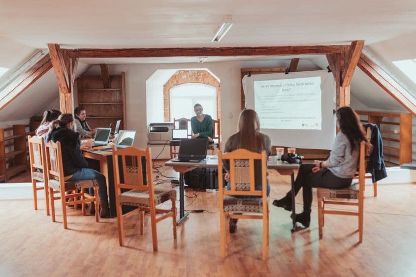 Centrul Digital pentru Femei din Sibiu