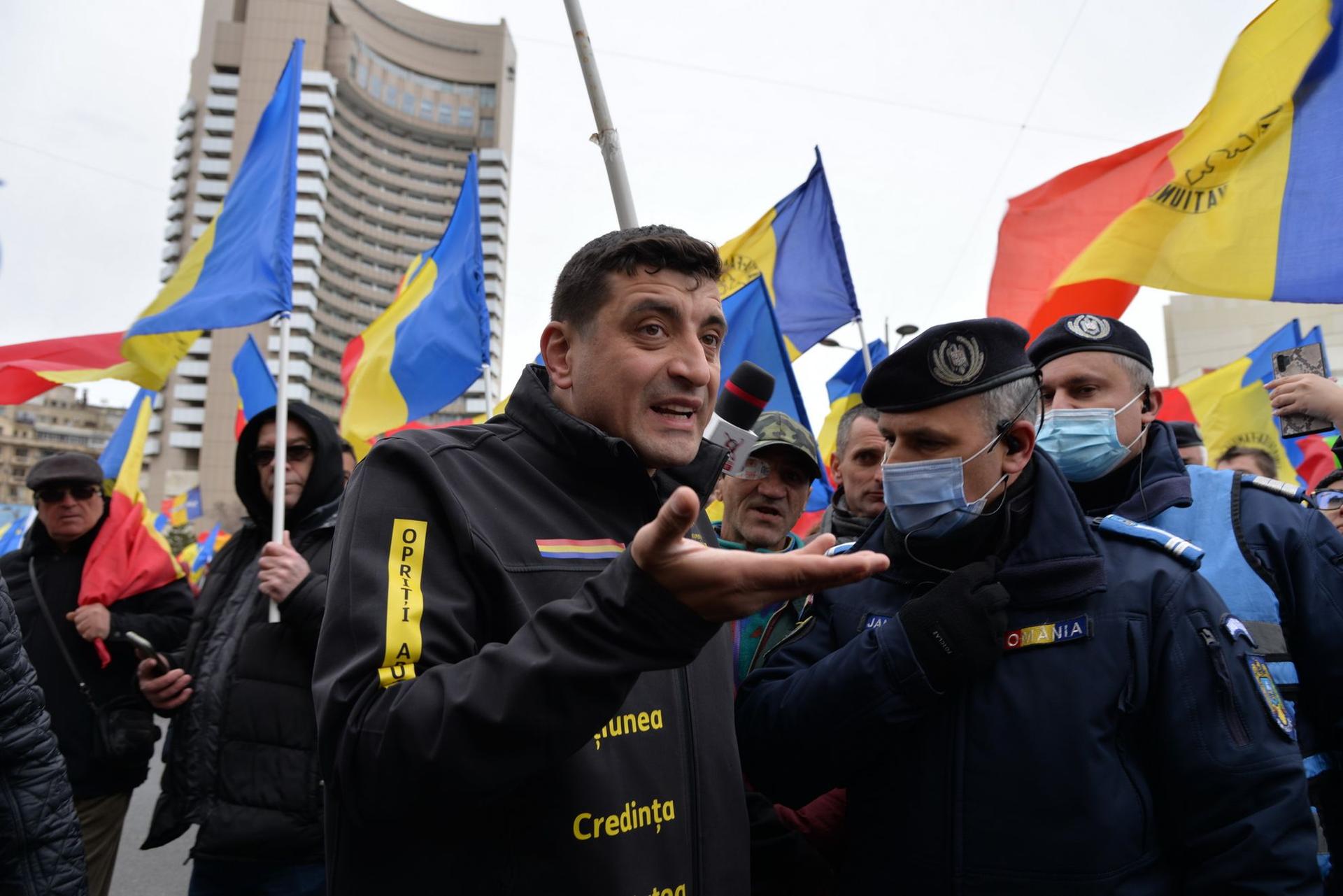 George Simion participă la prorestului AUR din București. Foto Lucian Muntean