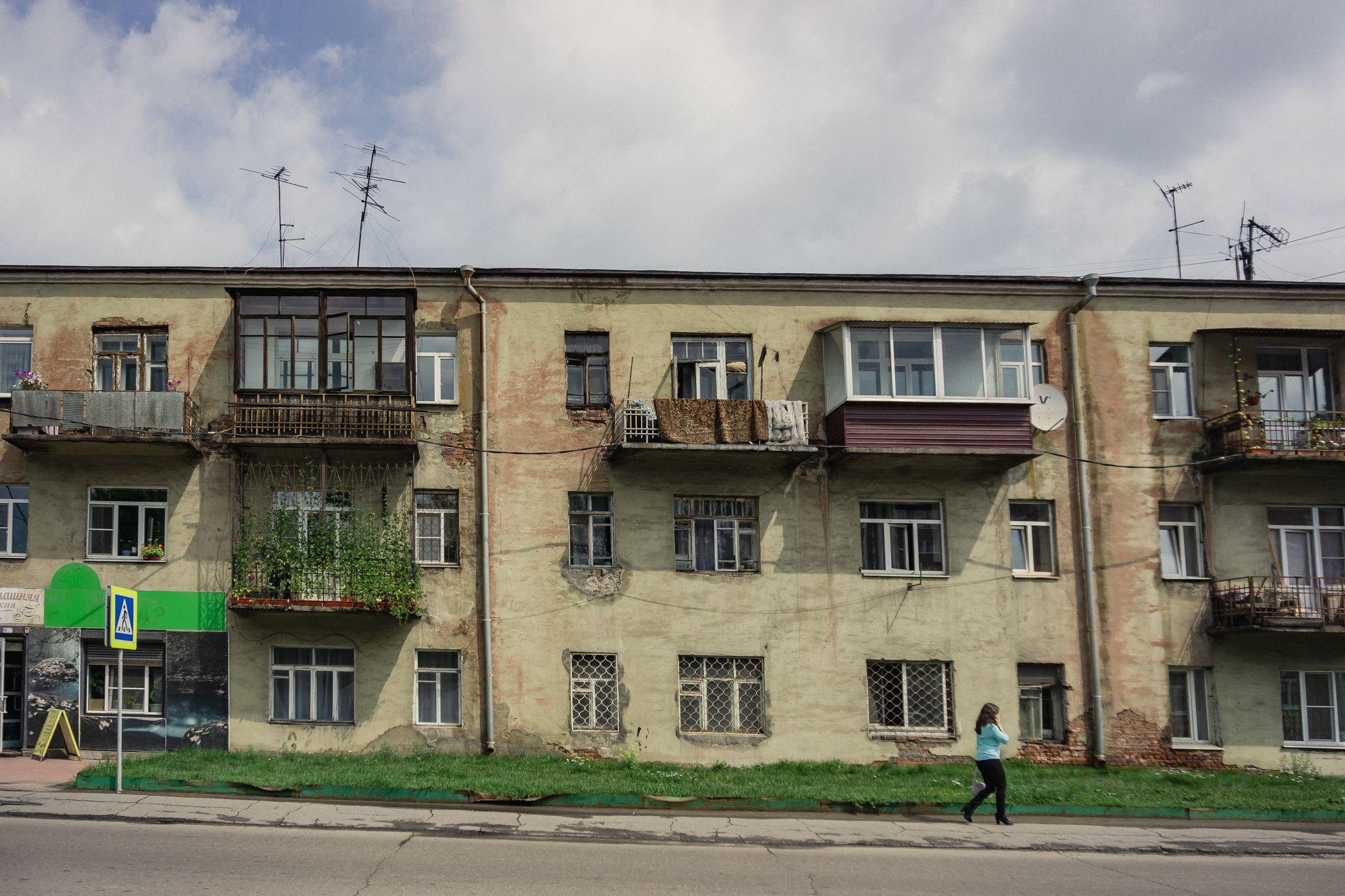 Stradă din Irkuțk, oraș din Siberia, aflat la mare distanță (economic și geografic) de Moscova. Foto: Ioana Epure