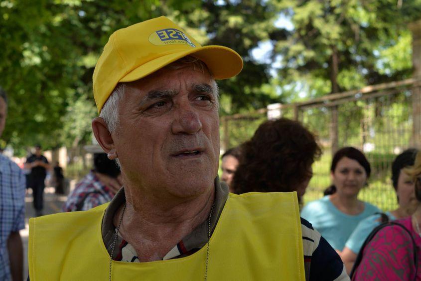 Florentin Matei, învățător din Lespezi, județul Iași.