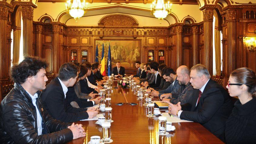Imagine de la întâlnirea preşedintelui cu reprezentanţii societăţii civile. Foto: Lucian Muntean