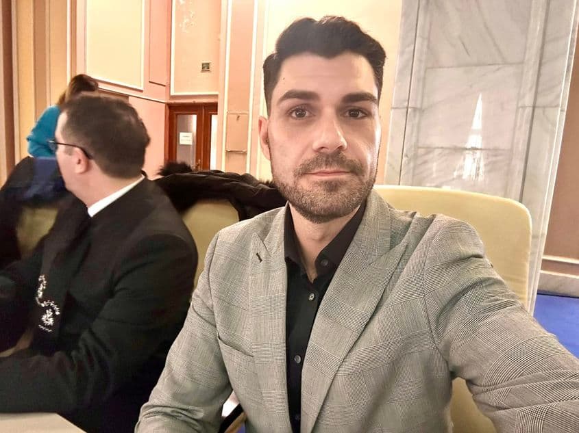 Gabriel Dumitru, președintele ARTIST, care a obținut peste jumătate de milion de lei din contracte publice doar în 2026. Foto: Facebook/ARTIST
