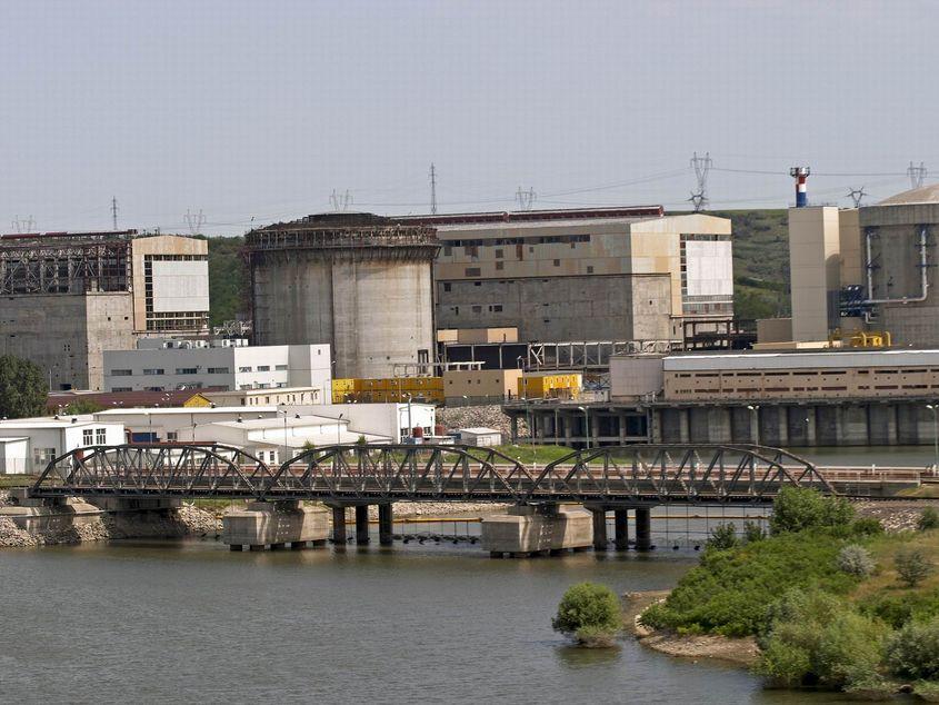 Uzina nucleară de la Cernavodă asigură o cincime din energia României, fiind la fel de puțin poluantă precum eolienele. Foto: Adrea / Dreamstime.com