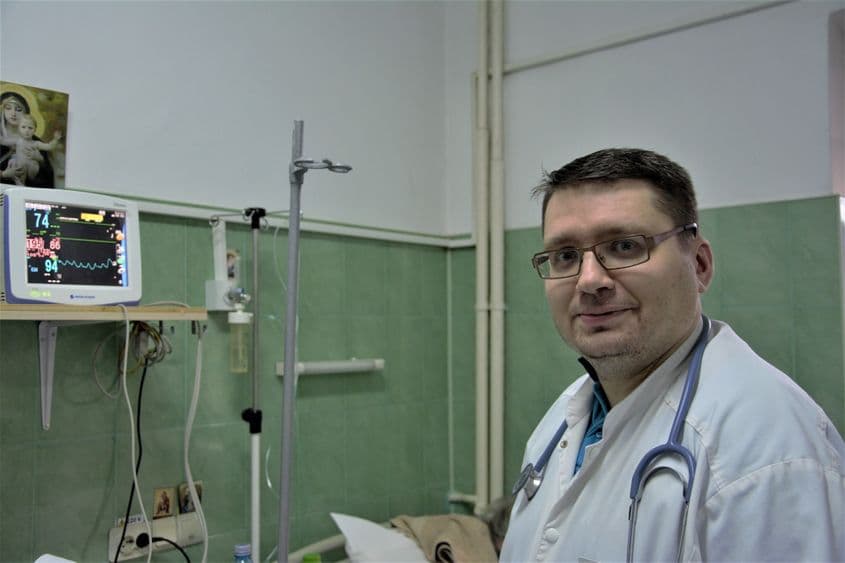 Prima grijă a doctorului Călin Ionuț Pricop sunt pacienții. Chiria e ultima.
