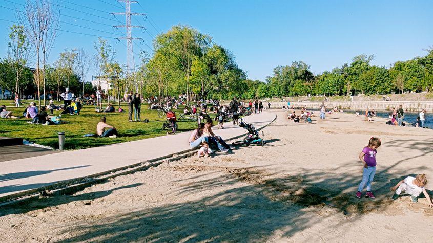 Plaja Grigorescu, de pe malul Someșului, Cluj-Napoca. Foto: Facebook Urbannet