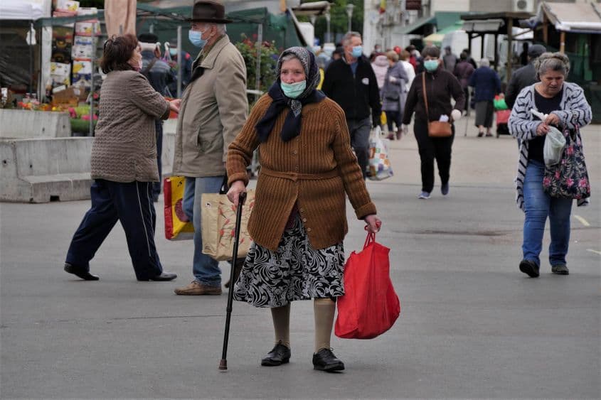 Pensionarii reprezintă o miză politică esențială pentru oricare partid politic. Foto: Lucian Muntean
