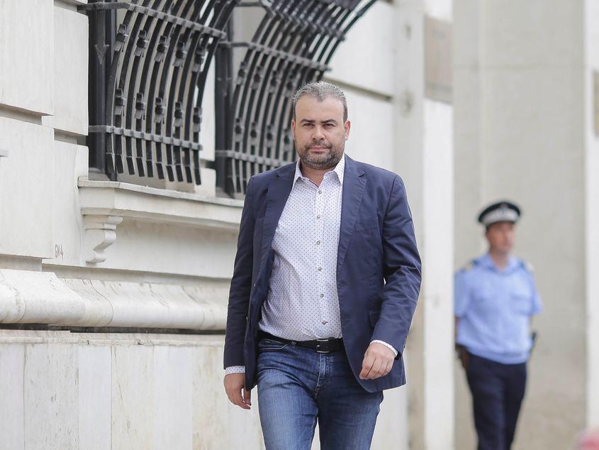 Darius Vâlcov, fost consilier al premierului Viorica Dăncilă, în fața Înaltei Curți de Casație și Justiție. FOTO: Octav Ganea / Inquam Photos