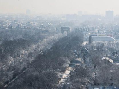Bucureștiul, văzut din turnurile sale