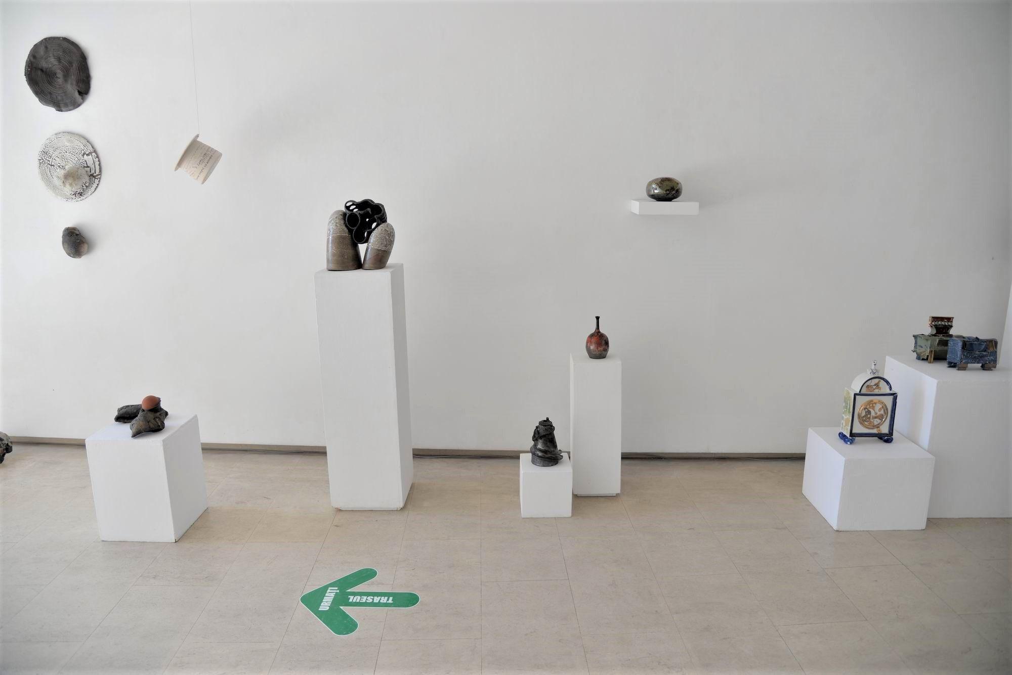 TOGETHER - expoziția de ceramică la galeria Galateea. Foto Lucian Muntean