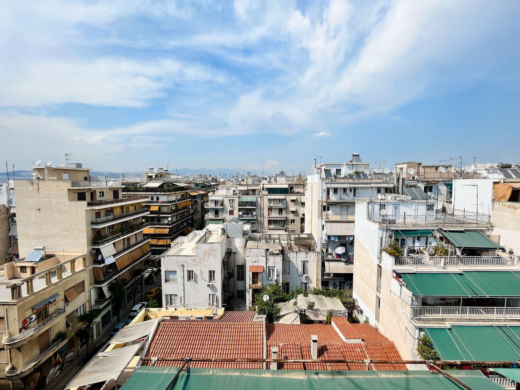 Un oraș plin de beton. Și viață. Foto: Ioana Epure