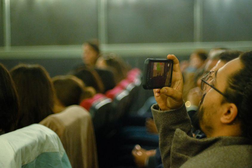 Motaz Al Nawati la Seara Palestiniană de film documentar, la Cinema Union, în București. Foto: Vlăduț Bîlea