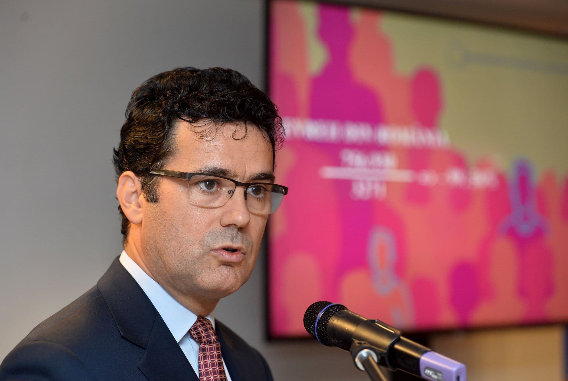 Remus Pricopie, rector al SNSPA, a preluat ca interimar președinția ASSN în vara lui 2015, când George Maior s-a autosuspendat pe perioada mandatului de ambasador în SUA. FOTO: SIMION MENCHO / AGERPRES