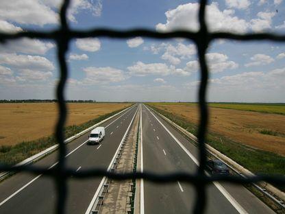 Spotmedia.ro: S-au terminat banii de autostrăzi? Ce proiecte bat pasul pe loc