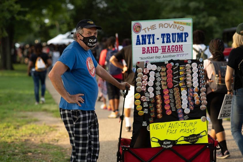 Valul de furie populară împotriva lui Trump, intensificat de gestionarea crizei Covid-19, nu se va vedea neapărat și la urne. Foto: Julian Leshay | Dreamstime.com