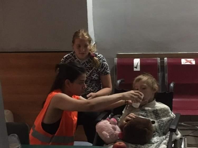 Bogdana Holova în Gara de Nord, cu Karina. Foto: arhiva personală