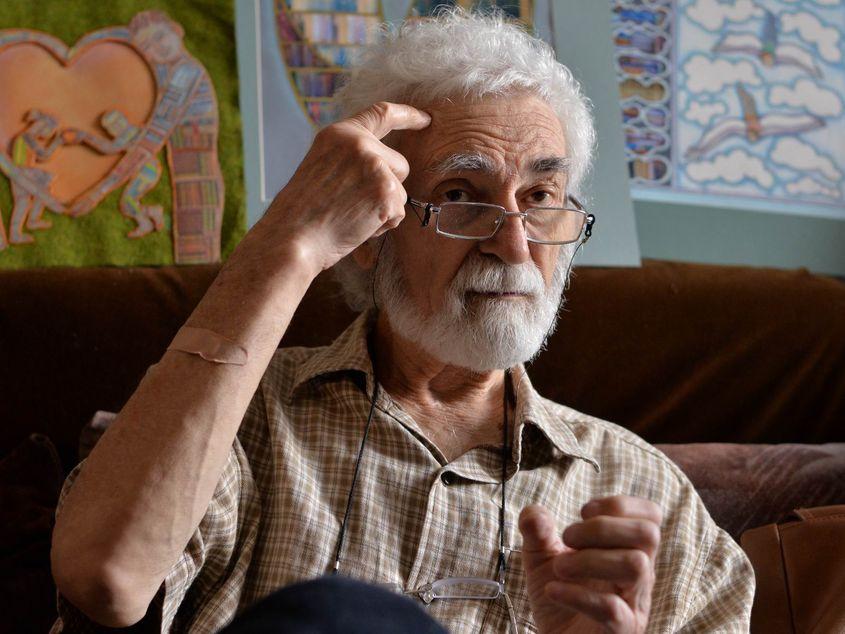 Dorel Zaica (77 de ani) este considerat primul profesor de creativitate din România. Fotografii: Lucian Muntean