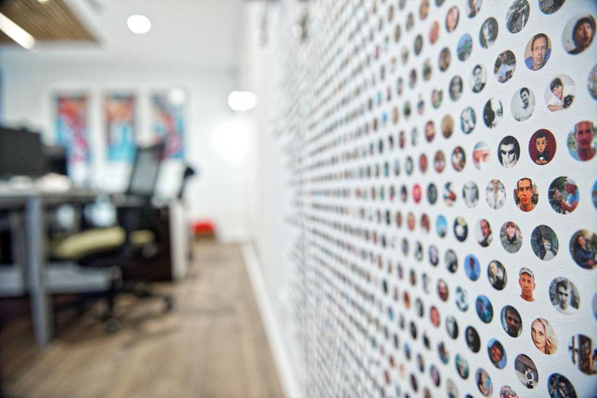 Fotografii sunt elementul-cheie al reușitei Dreamstime. Fără imagini de calitate și relevante, niciun algoritm nu te poate face să te întorci pe platformă